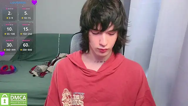 LeonBoykisser online show from 07-17-26, 09:27