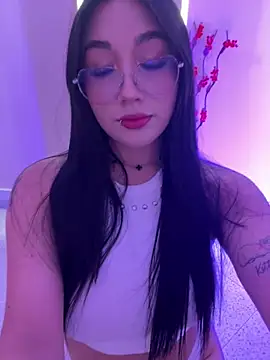 Snapshot of Your_Enyel chatting on 02-19-26, 01:56 Your Enyel online show from 02-19-26, 01:56