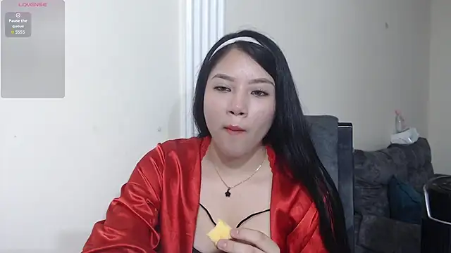 Snapshot of mia_girl07 chatting on 03-06-26, 09:55 mia girl07 online show from 03-06-26, 09:55