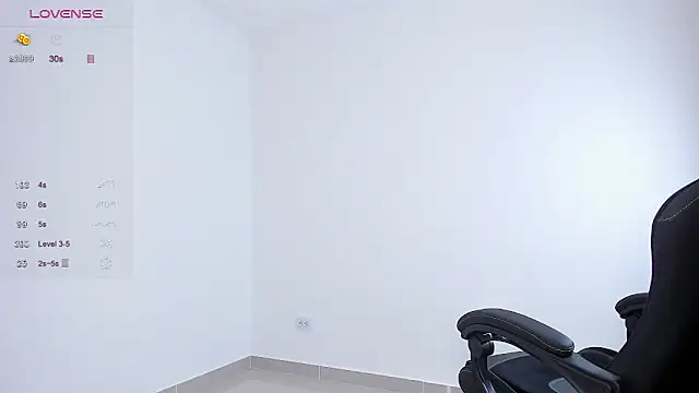 Snapshot of skinnyy__16 chatting on 03-09-26, 02:48 skinnyy 16 online show from 03-09-26, 02:48