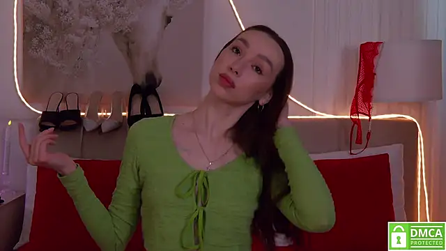 Snapshot of Emily_Simon chatting on 02-22-26, 05:19 Emily Simon online show from 02-22-26, 05:19