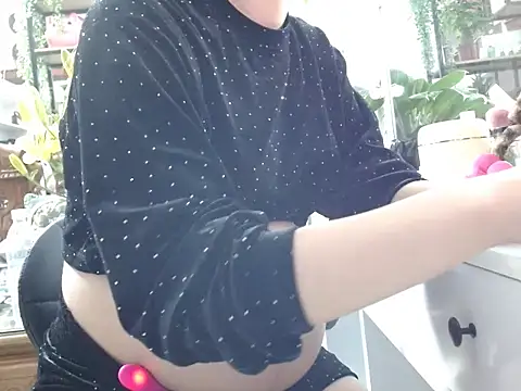 Snapshot of Mika-Spa21 chatting on 02-07-26, 08:29 Mika-Spa21 online show from 02-07-26, 08:29