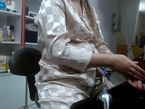 Snapshot of Mika-Spa21 chatting on 02-27-26, 03:28 Mika-Spa21 online show from 02-27-26, 03:28