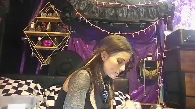 allymoon1369 online show from 04-18-26, 07:07