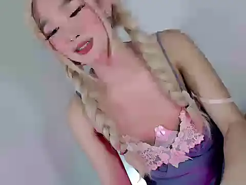 touch my body1 online show from 07-23-26, 11:13