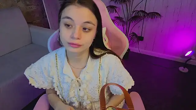 Snapshot of Kim_Bless chatting on 02-24-26, 01:25 Kim Bless online show from 02-24-26, 01:25