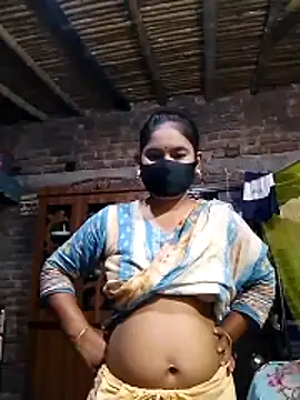 Hot Sweeti online show from 04-28-26, 09:53