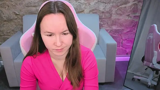 Snapshot of SindieStorm chatting on 01-19-26, 01:53 SindieStorm online show from 01-19-26, 01:53