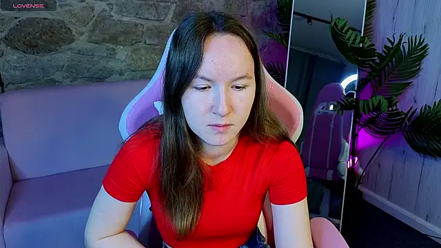 Snapshot of SindieStorm chatting on 02-16-26, 01:35 SindieStorm online show from 02-16-26, 01:35