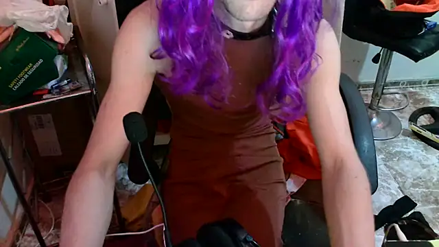 DairaSissy online show from 05-28-26, 01:14