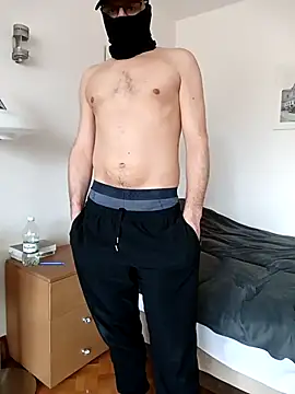 Snapshot of maskedhunk chatting on 02-28-26, 09:43 maskedhunk online show from 02-28-26, 09:43