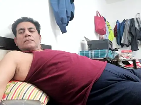 Snapshot of Aafreen999 chatting on 02-07-26, 04:00 Aafreen999 online show from 02-07-26, 04:00