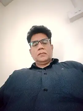 Snapshot of Aafreen999 chatting on 03-31-26, 08:15 Aafreen999 online show from 03-31-26, 08:15