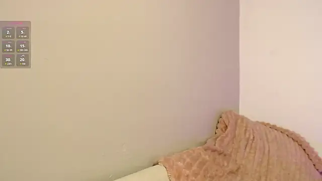 chloe peach  online show from 04-21-26, 12:22