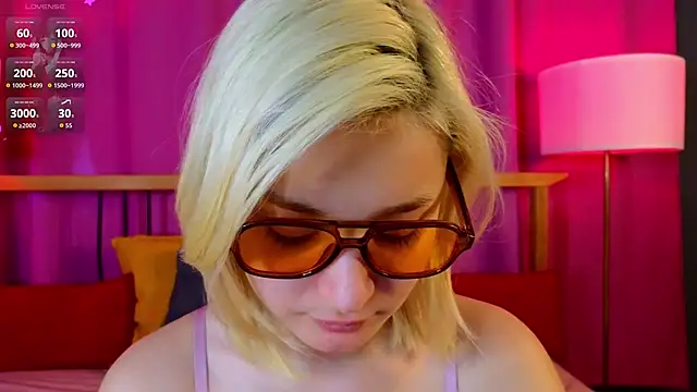 BarbaraGreen online show from 06-22-26, 07:38