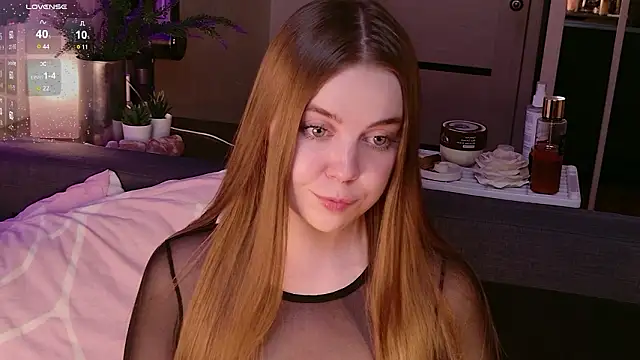 Snapshot of bratwifelina chatting on 02-27-26, 07:47 bratwifelina online show from 02-27-26, 07:47