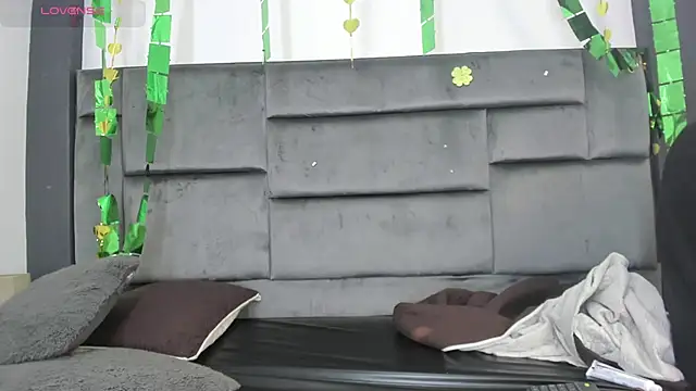 Liam Grant online show from 03-12-26, 07:09