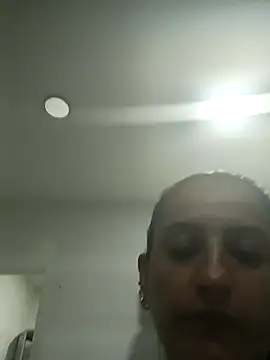 Snapshot of Luna_seductora12 chatting on 03-13-26, 01:23 Luna seductora12 online show from 03-13-26, 01:23