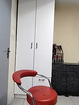 Snapshot of LUNAARXO1 chatting on 02-08-26, 12:14 LUNAARXO1 online show from 02-08-26, 12:14