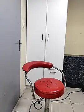 Snapshot of LUNAARXO1 chatting on 03-08-26, 02:04 LUNAARXO1 online show from 03-08-26, 02:04