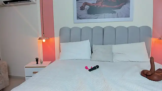 EmmaBoyd online show from 02-27-26, 12:05