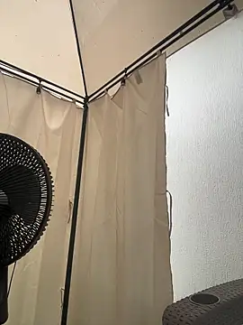 Snapshot of Namii_cute chatting on 02-12-26, 02:12 Namii cute online show from 02-12-26, 02:12