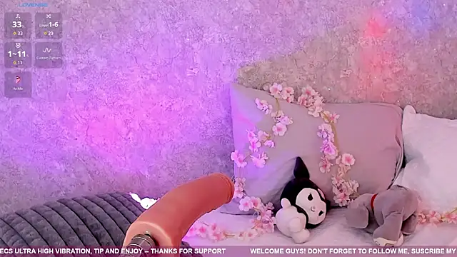 Snapshot of Tiny__Emmy_ chatting on 03-01-26, 02:24 Tiny Emmy online show from 03-01-26, 02:24