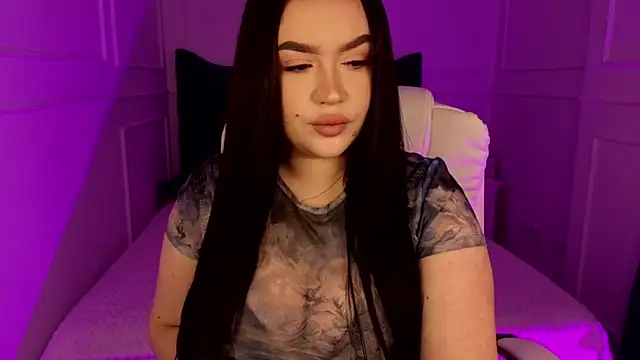 Snapshot of tinafox_ chatting on 03-06-26, 08:11 tinafox online show from 03-06-26, 08:11