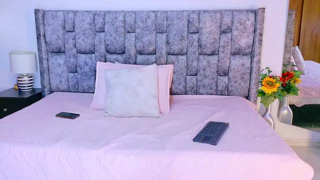 samirths boy  online show from 04-10-26, 07:29