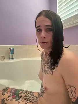 Snapshot of KylaRaven chatting on 03-12-26, 05:41 KylaRaven online show from 03-12-26, 05:41