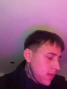 Snapshot of COLOMBIAN20CM chatting on 01-15-26, 02:32 COLOMBIAN20CM online show from 01-15-26, 02:32