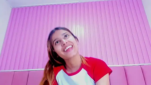 Zoehoney hl online show from 04-29-26, 05:11