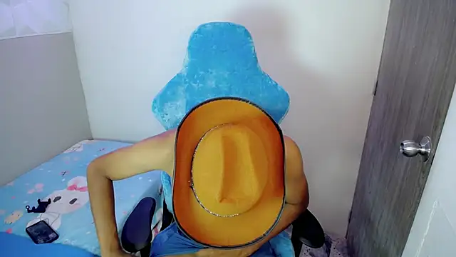 Snapshot of Rick_oficiall chatting on 04-07-26, 09:04 Rick oficiall online show from 04-07-26, 09:04