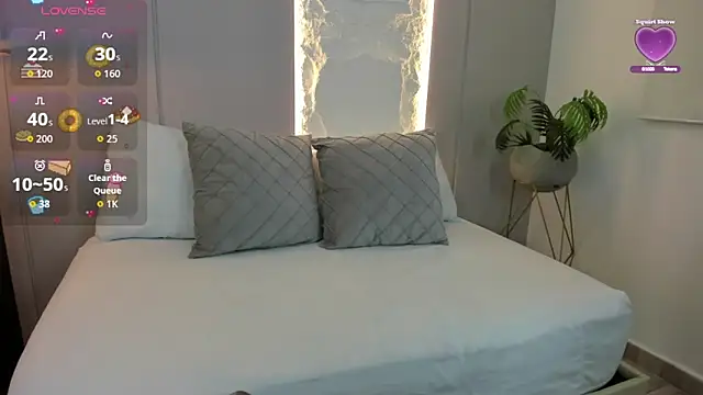 Snapshot of ivette_swan chatting on 03-07-26, 07:11 ivette swan online show from 03-07-26, 07:11