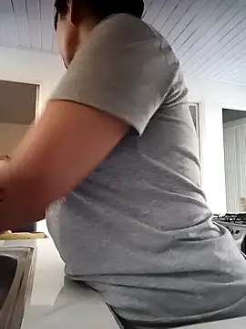 RossyAlvarez online show from 04-14-26, 08:59