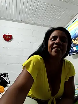 Zeyllyjhonson online show from 06-19-26, 11:30
