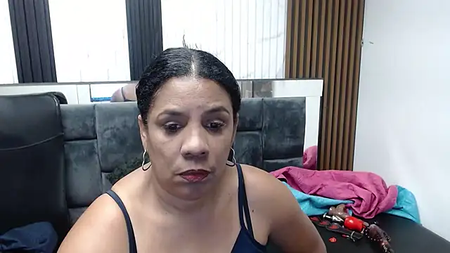 Zeyllyjhonson online show from 07-03-26, 03:29
