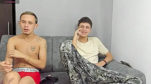 Snapshot of Two_sexboys chatting on 02-17-26, 05:59 Two sexboys online show from 02-17-26, 05:59