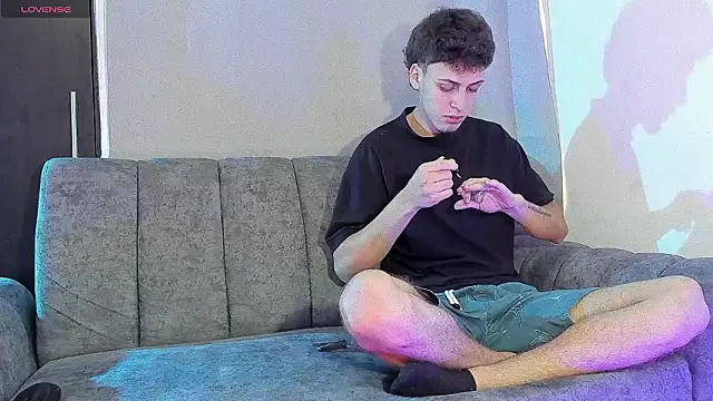 Snapshot of Two_sexboys chatting on 03-13-26, 06:03 Two sexboys online show from 03-13-26, 06:03