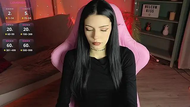 Snapshot of Kelly__Bunny chatting on 02-26-26, 10:25 Kelly Bunny online show from 02-26-26, 10:25