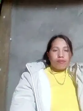 Snapshot of Gummiesu chatting on 02-25-26, 12:59 Gummiesu online show from 02-25-26, 12:59