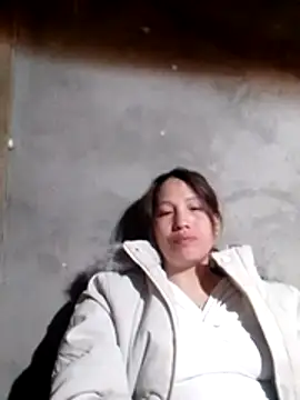 Snapshot of Gummiesu chatting on 02-26-26, 09:58 Gummiesu online show from 02-26-26, 09:58