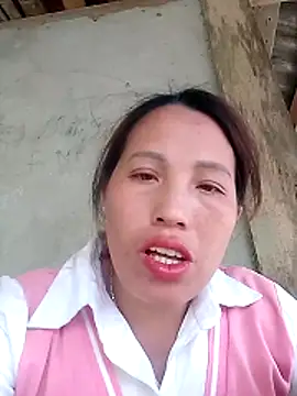 Snapshot of Gummiesu chatting on 02-28-26, 07:31 Gummiesu online show from 02-28-26, 07:31