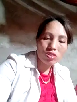 Snapshot of Gummiesu chatting on 03-08-26, 02:04 Gummiesu online show from 03-08-26, 02:04