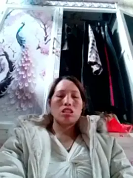 Snapshot of Gummiesu chatting on 03-12-26, 09:37 Gummiesu online show from 03-12-26, 09:37