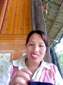 Gummiesu online show from 03-24-26, 07:57