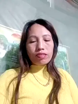 Snapshot of Gummiesu chatting on 04-30-26, 06:58 Gummiesu online show from 04-30-26, 06:58