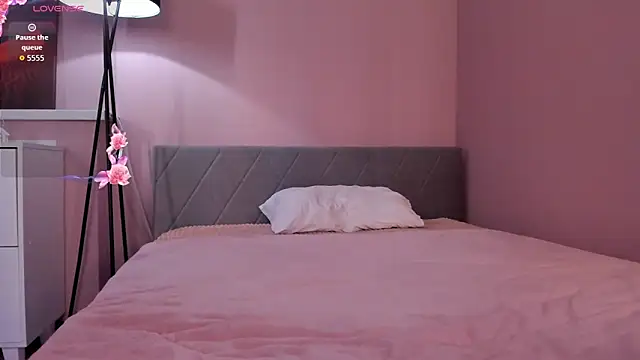 Celine Coello online show from 06-08-26, 01:28