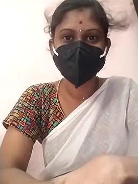 Snapshot of Tamil_Nathiya1 chatting on 02-05-26, 08:52 Tamil Nathiya1 online show from 02-05-26, 08:52