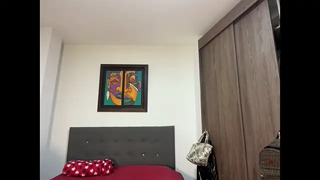 AbrilSantosxo online show from 06-01-26, 12:29